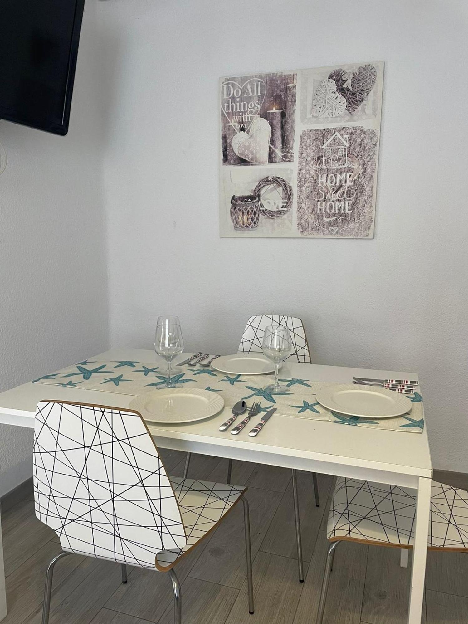 Malvarrosa Beach Familiar Valencia Ngoại thất bức ảnh